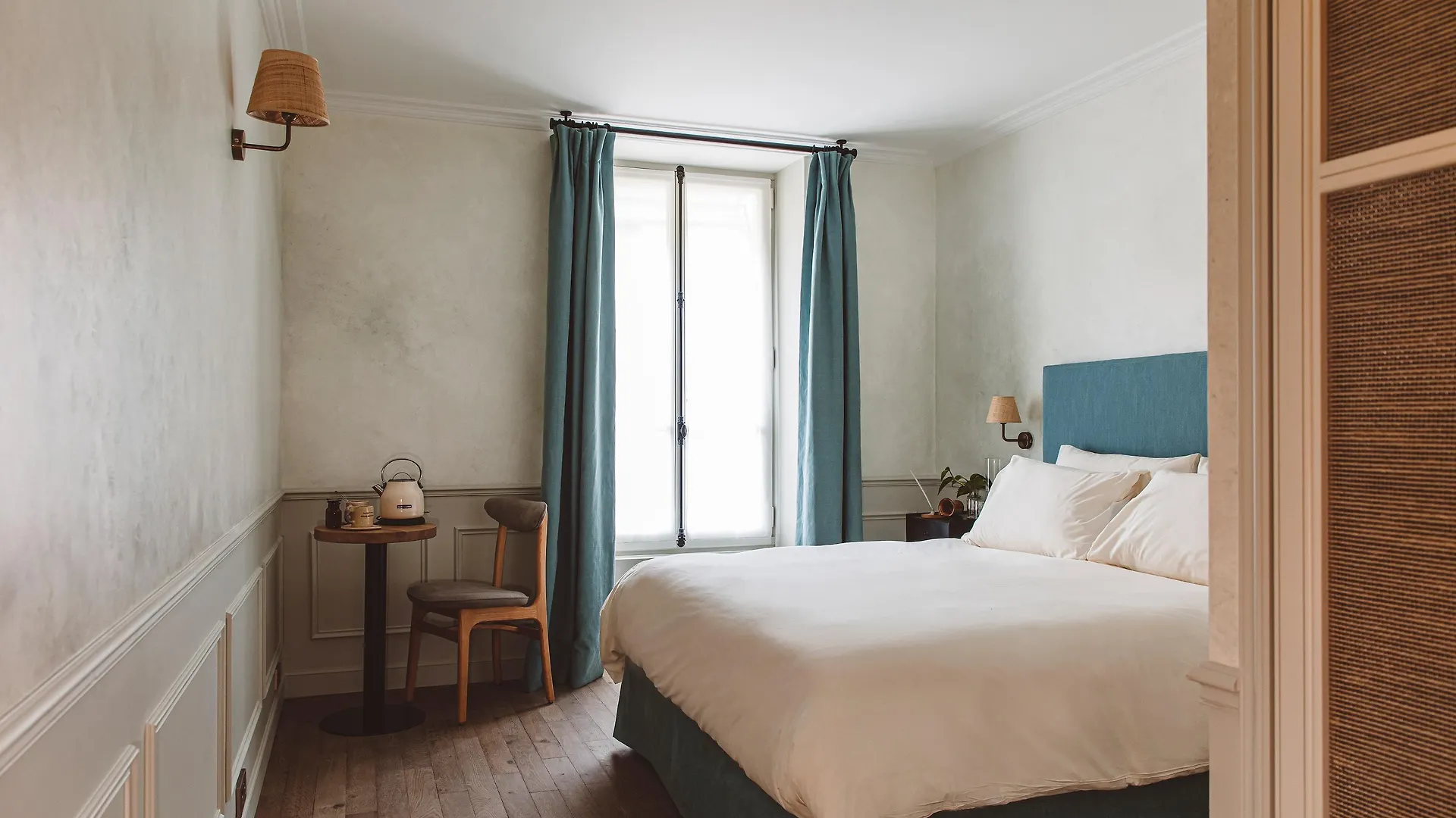 Hoy Paris - Yoga Hotel